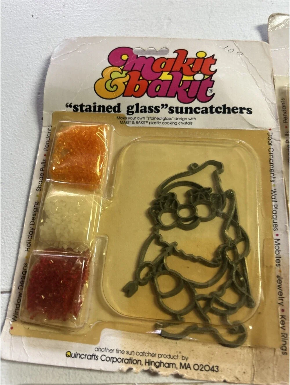 Lot Of 4 Vintage Makit Bakit Stained Glass Suncatcher Form Baking Crystals